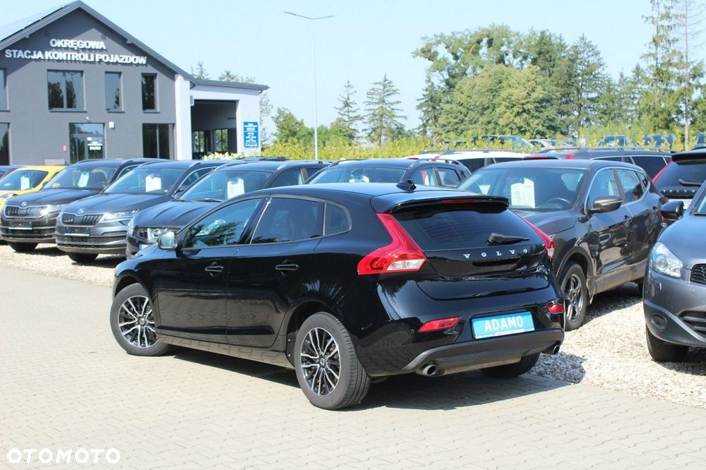 Volvo V40 T3 Kinetic - 6