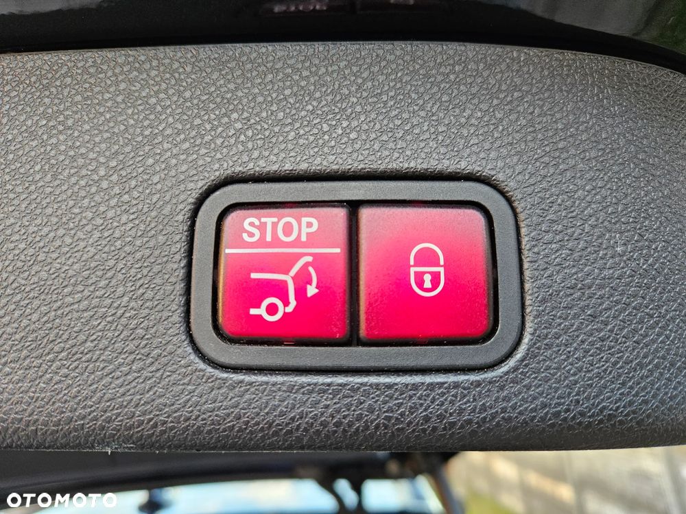 Mercedes-Benz GLS 350 d 4-Matic - 28