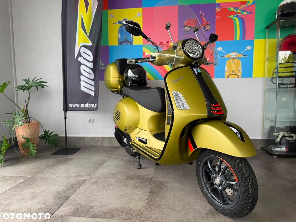 Vespa GTS - 1