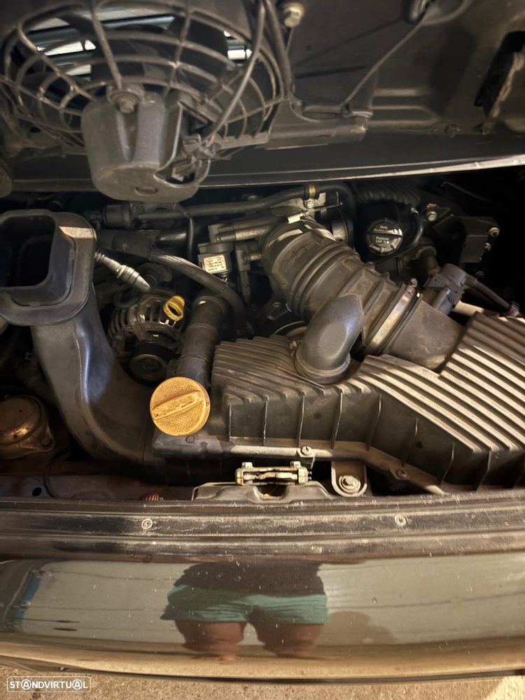 Porsche 911 (996) Carrera Coupé - 10