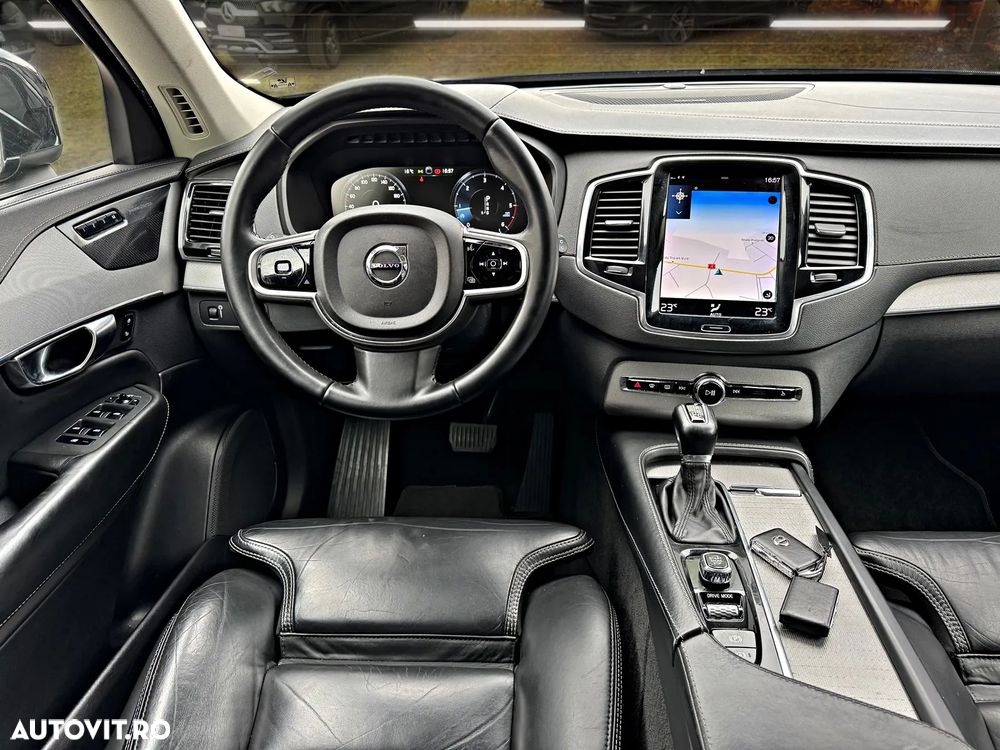 Volvo XC 90 D5 AWD Geartronic Inscription - 11