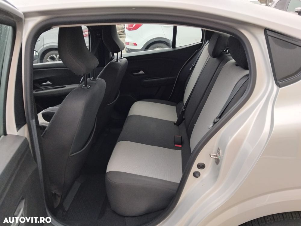 Dacia Logan TCe 90 MT6 Journey - 9