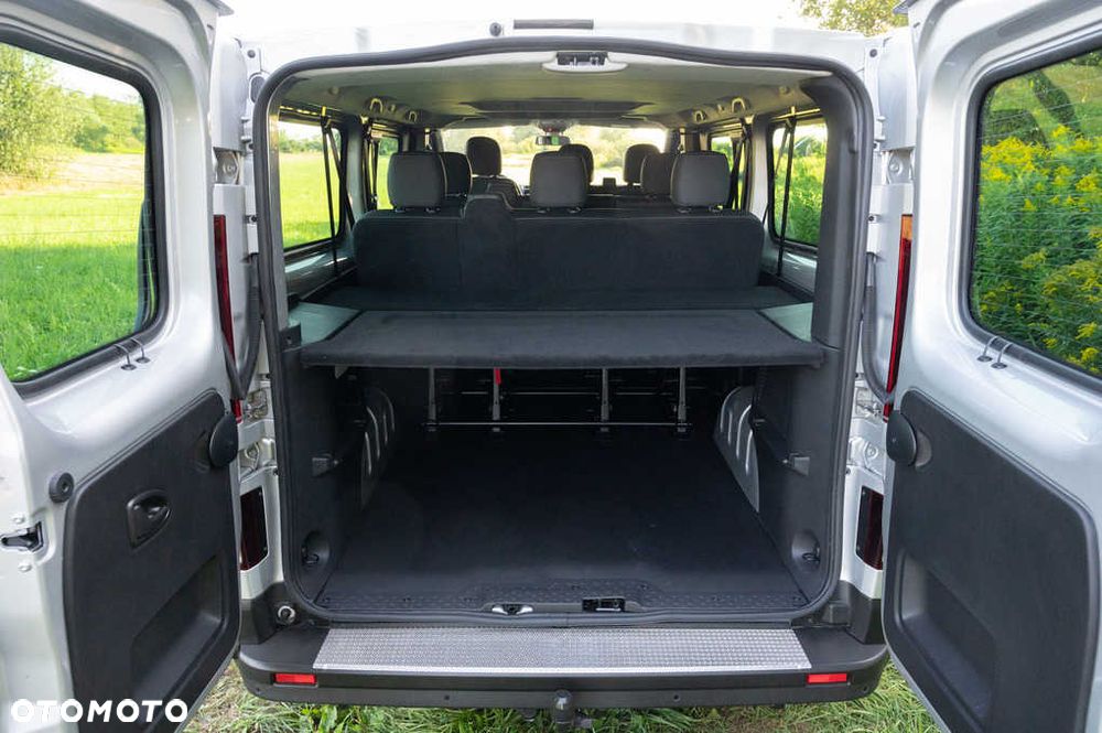 Renault Trafic - 13