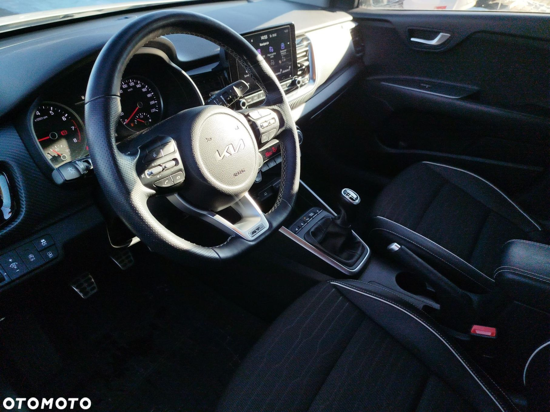 Kia Stonic - 10
