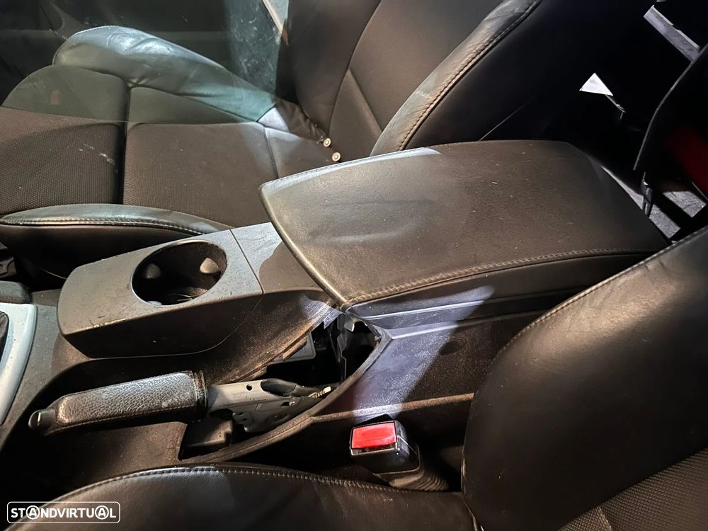 BMW E83 X3 3.0 D para peças - 21