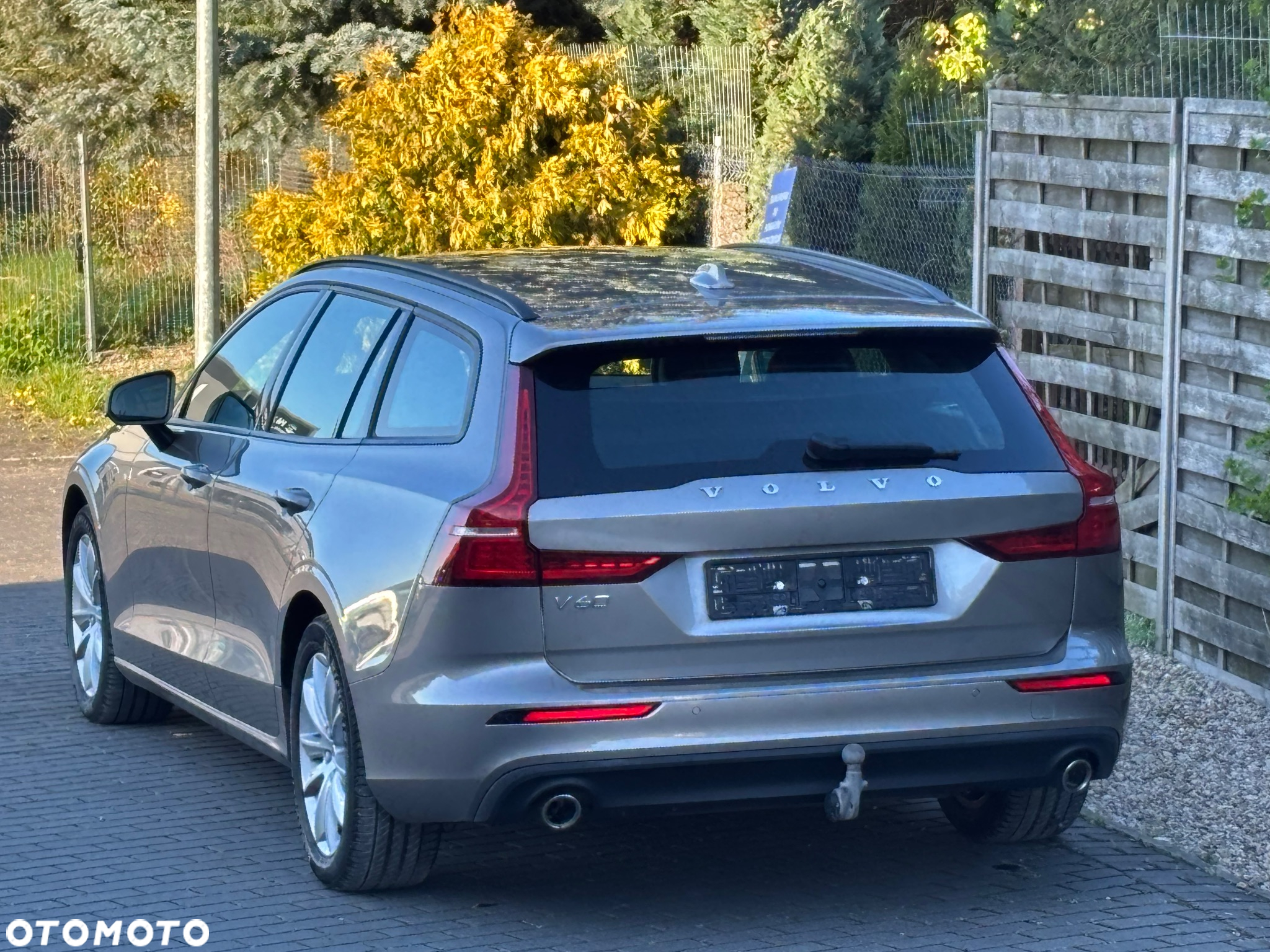 Volvo V60 D4 Drive-E Summum - 13