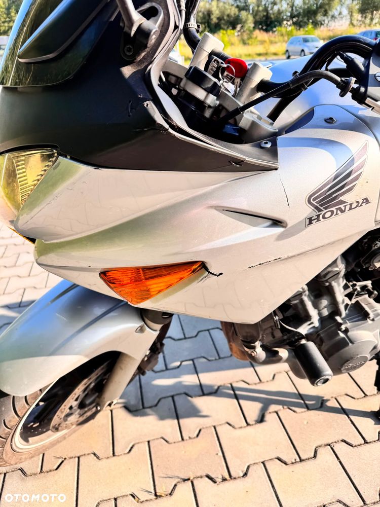 Honda CBF - 13