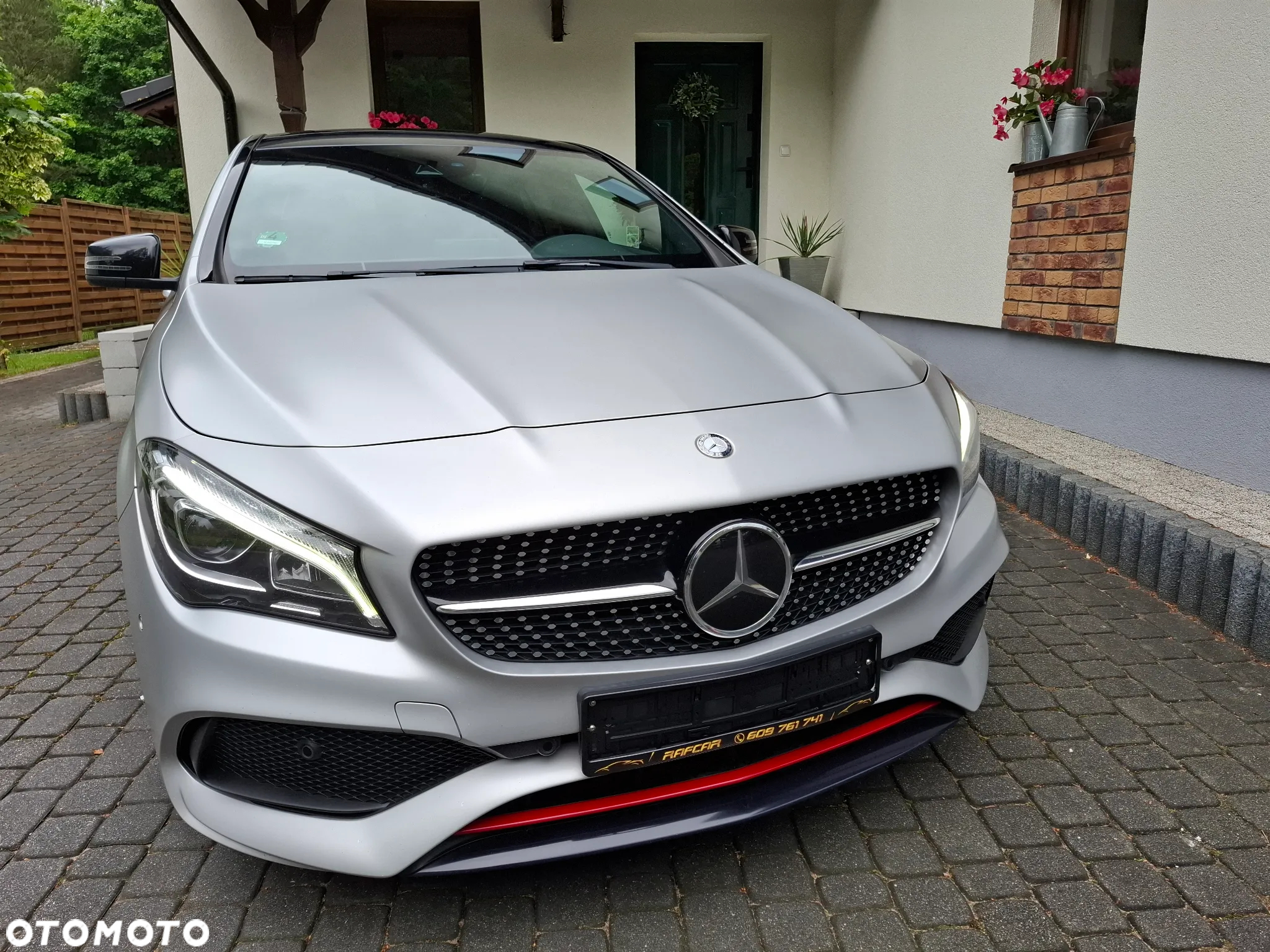 Mercedes-Benz CLA Shooting Brake 250 4Matic 7G-DCT Sport - 2