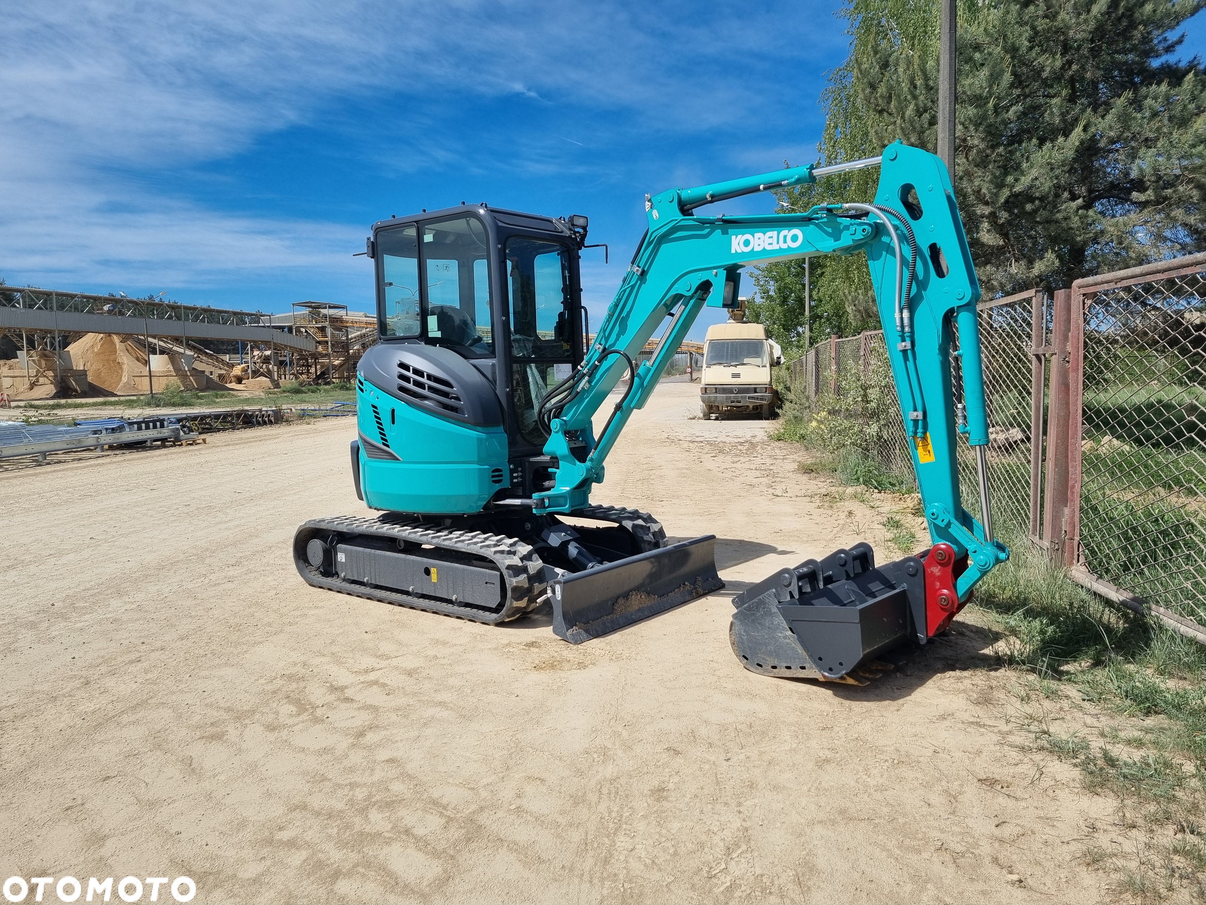 Kobelco SK28SR-6E - 1