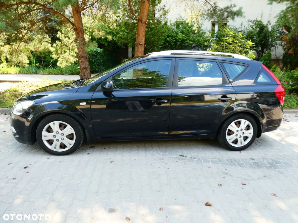 Kia Ceed 1.6 Comfort - 10
