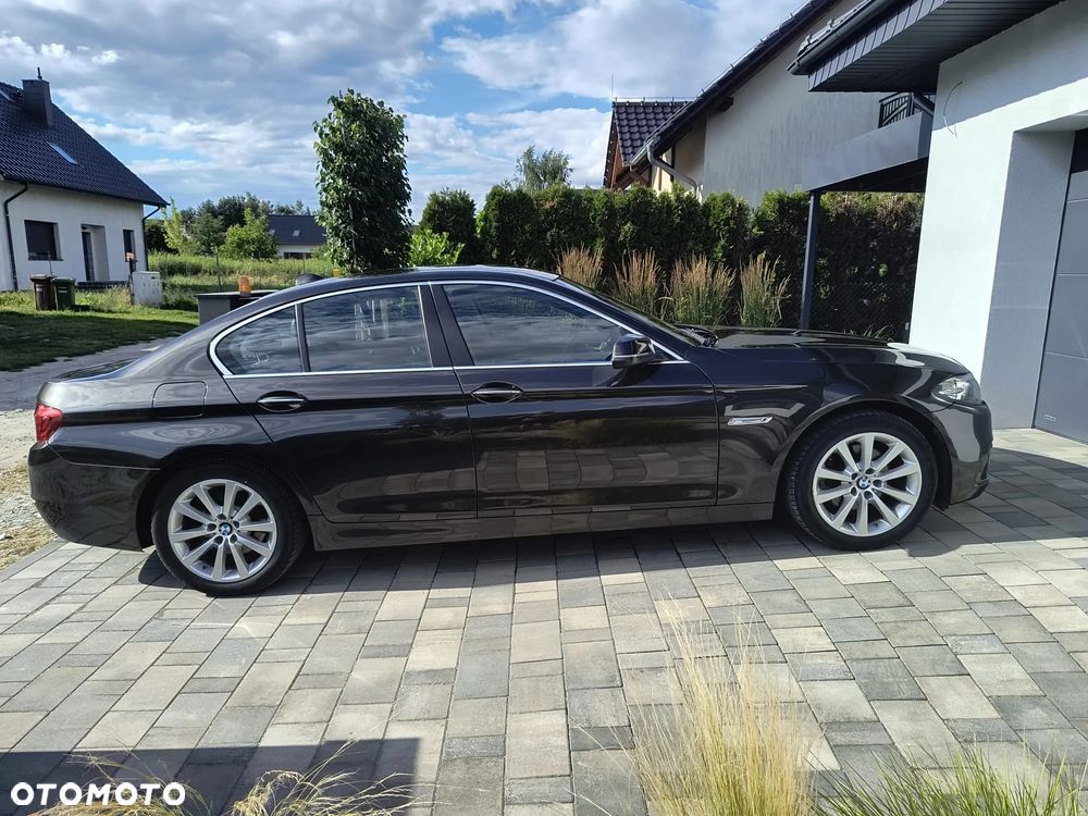 BMW Seria 5 520d - 8