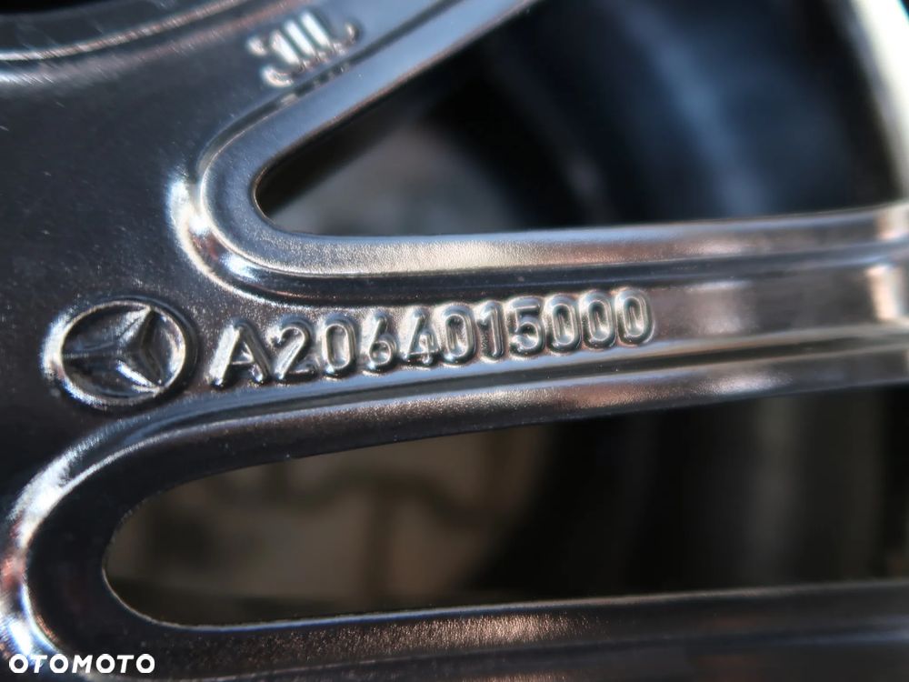 254/C21 Felga Aluminiowa Mercedes A2064015000 8,5x18et52 - 4