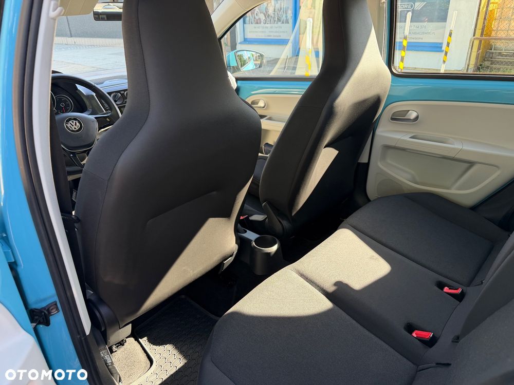 Volkswagen up! - 9