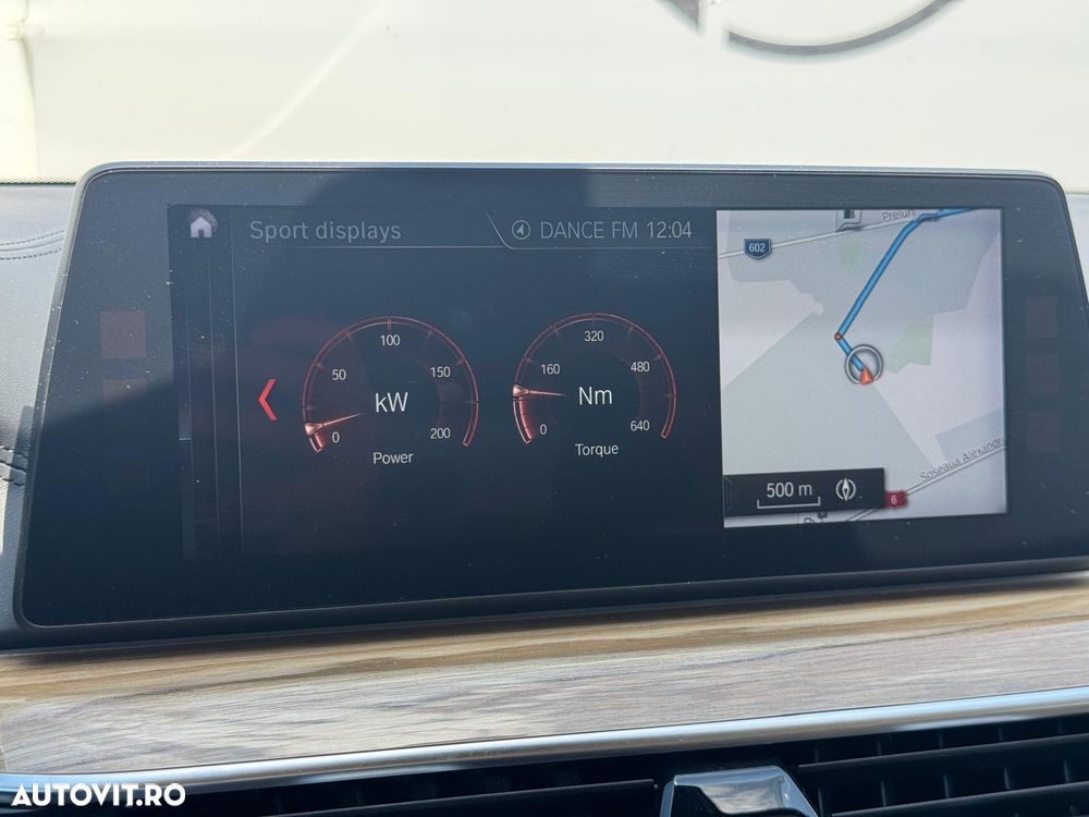 BMW Seria 5 525d AT - 37