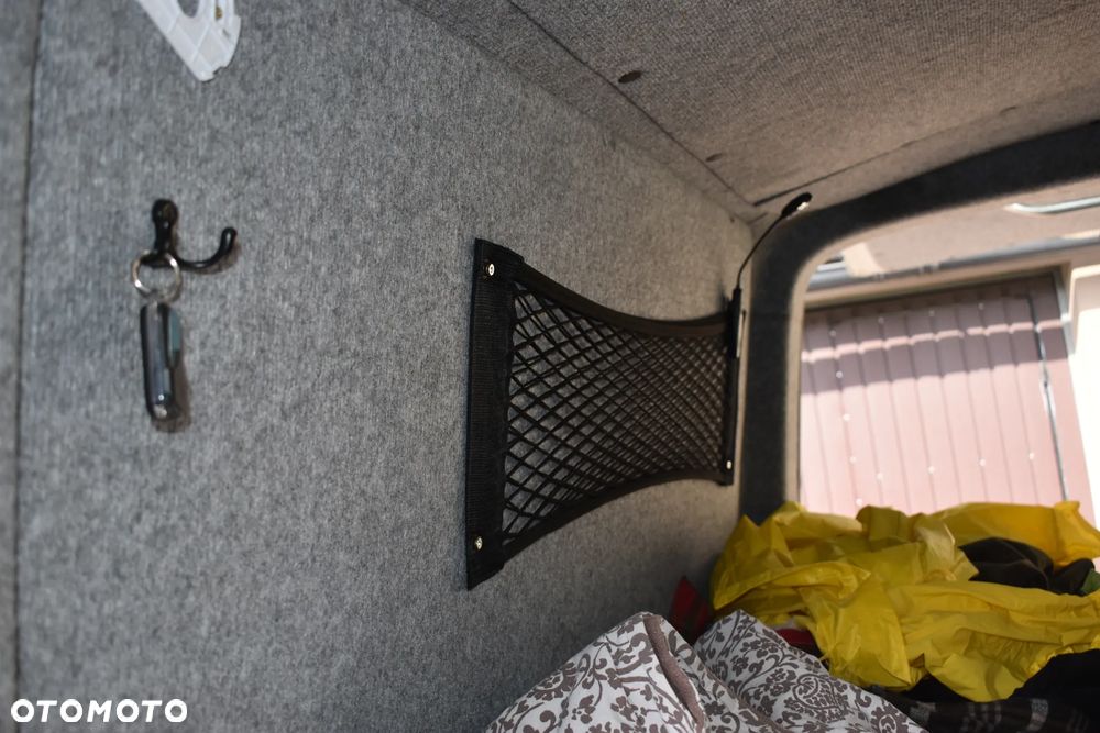 Volkswagen Transporter L2H1 - 27