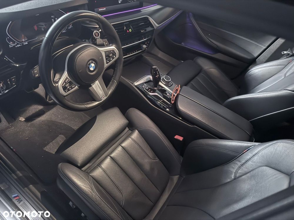 BMW Seria 5 520d xDrive MHEV Sport Line sport - 10