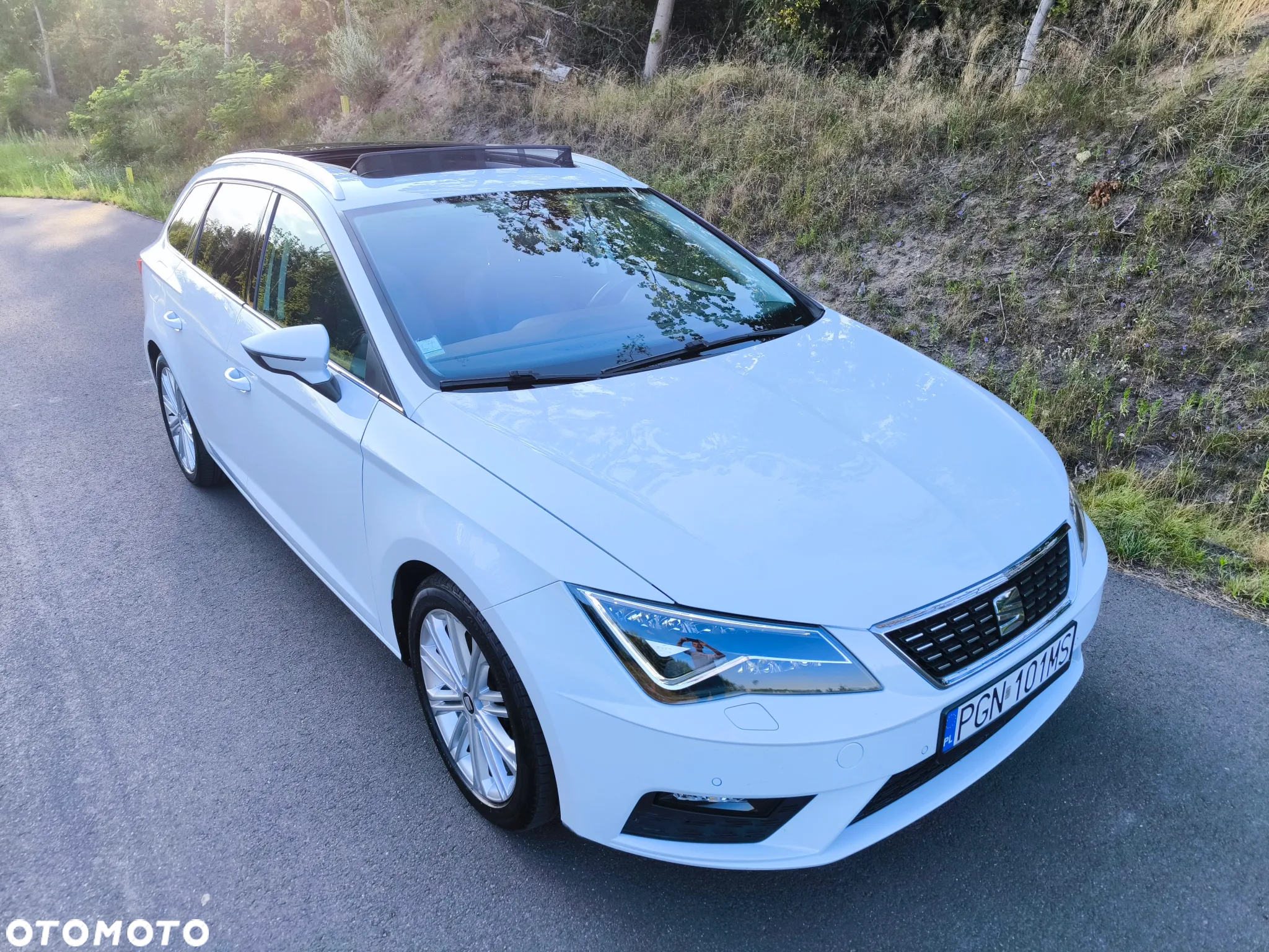 Seat Leon 2.0 TSI Xcellence DSG - 3