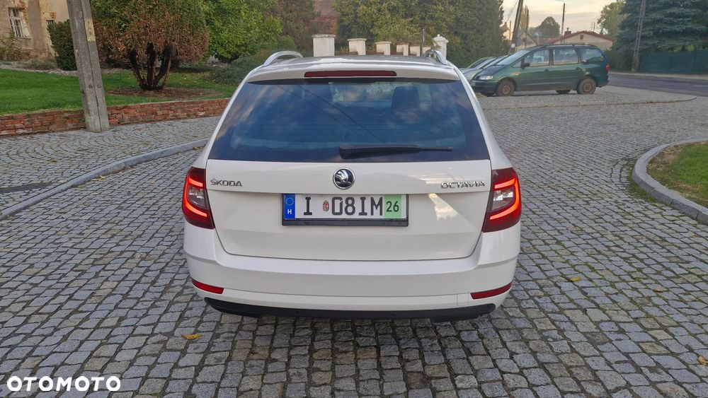 Skoda Octavia - 9