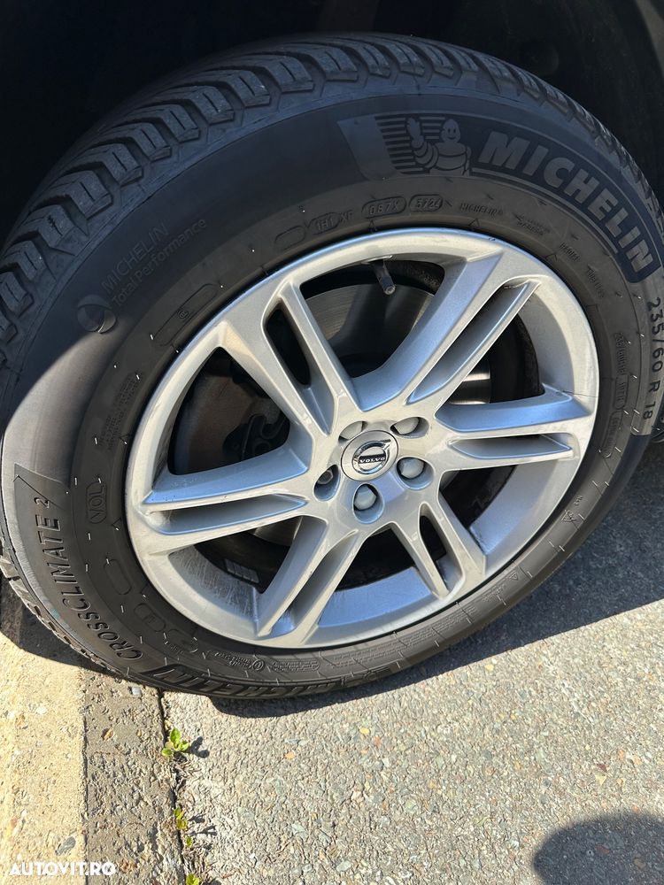 Volvo XC 90 D5 AWD Geartronic Kinetic - 7