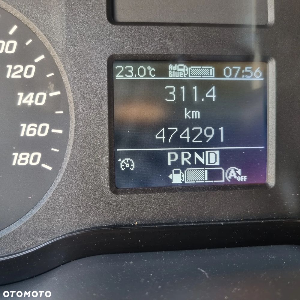 Mercedes-Benz Sprinter - 18