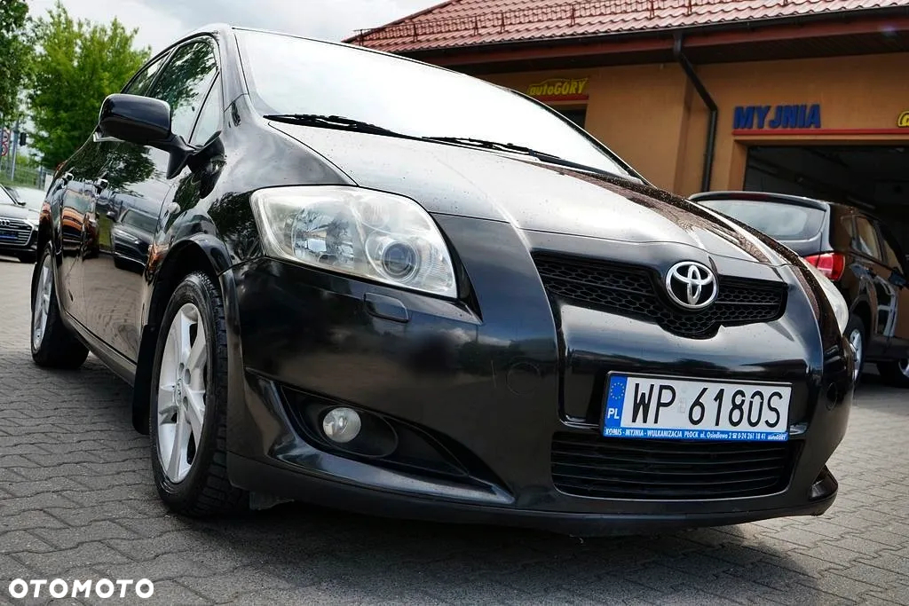 Toyota Auris 1.4 D-4D - 2