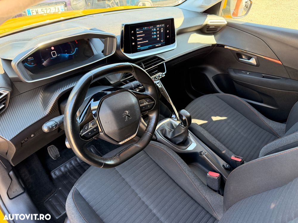 Peugeot 208 1.2 L PureTech STT Active Pack - 8
