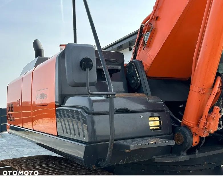 Hitachi ZX350LC-5B - 21