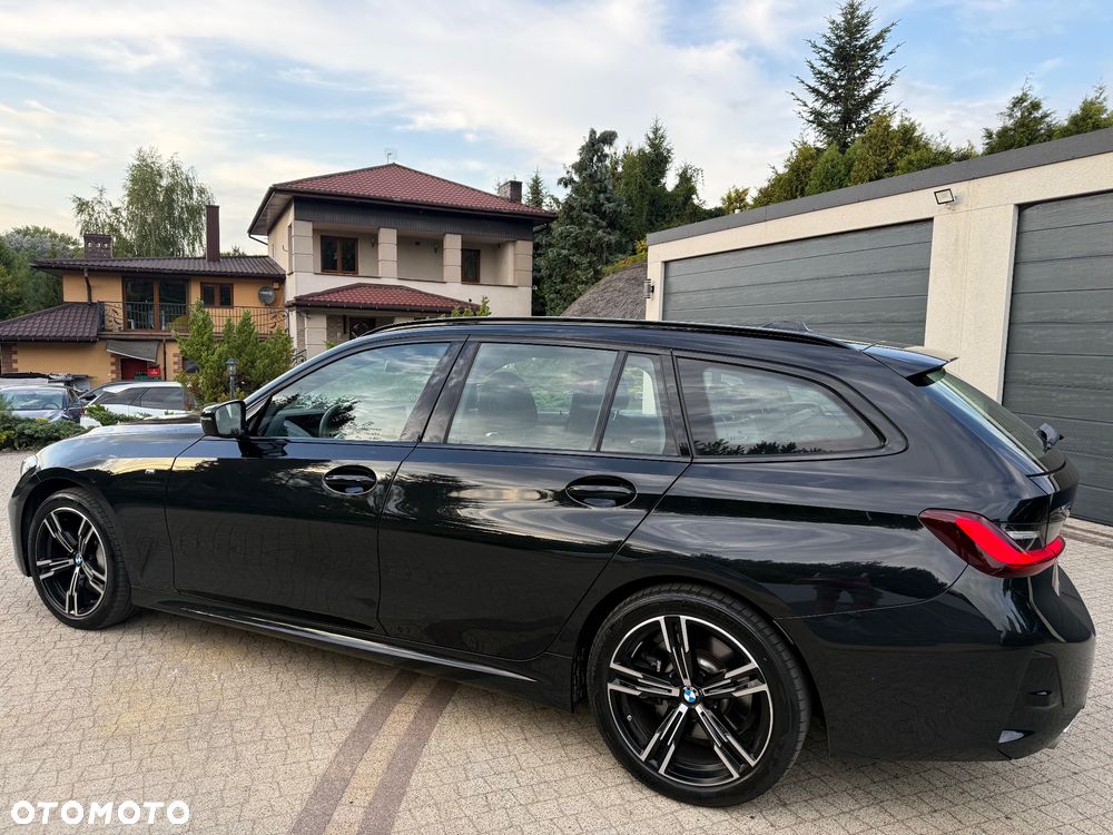 BMW Seria 3 330i xDrive M Sport - 6