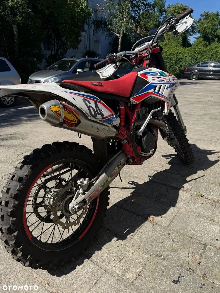 Beta RR - 6
