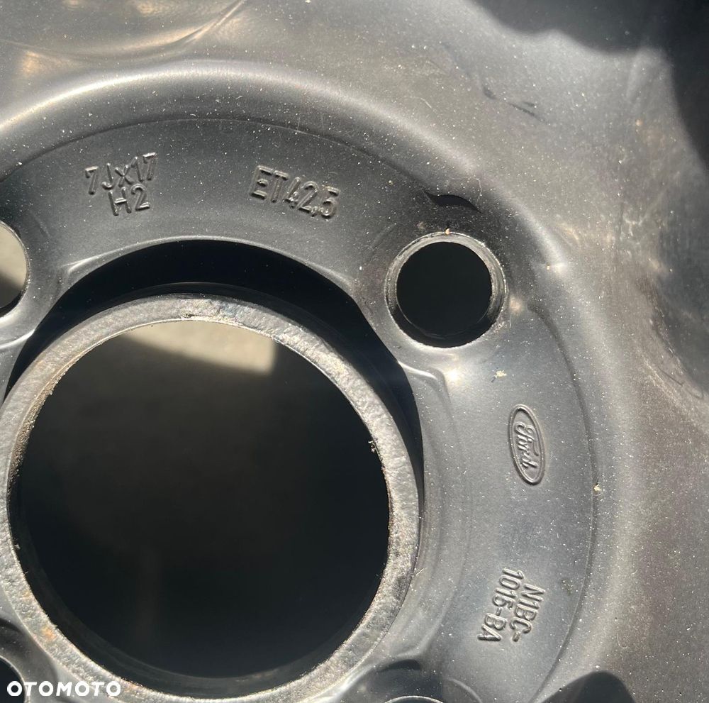 Felga Stalowa 7x17  ET42,5 4x108 63,3 używana Nr Kat. F17 - 2