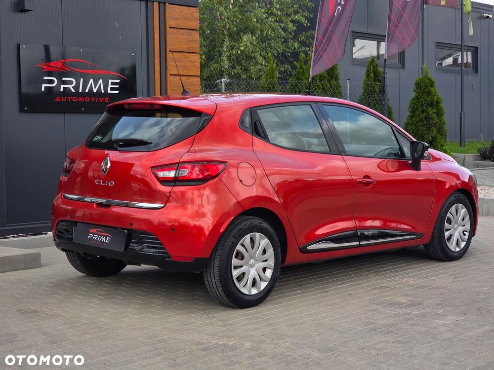 Renault Clio 1.2 16V Intens - 8