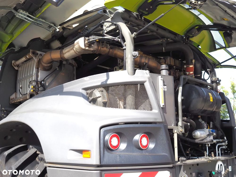 Claas Jaguar 950 4WD - 10
