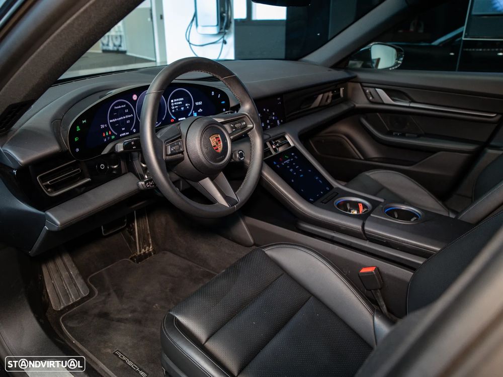 Porsche Taycan Bateria Performance Plus - 18