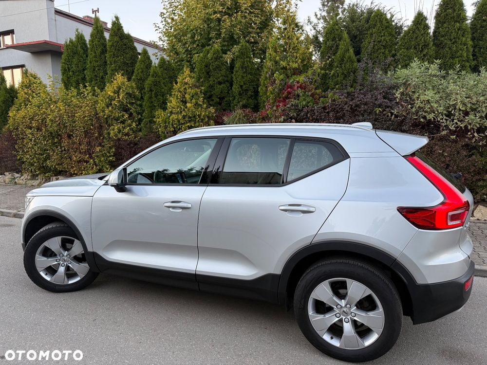 Volvo XC 40 - 30