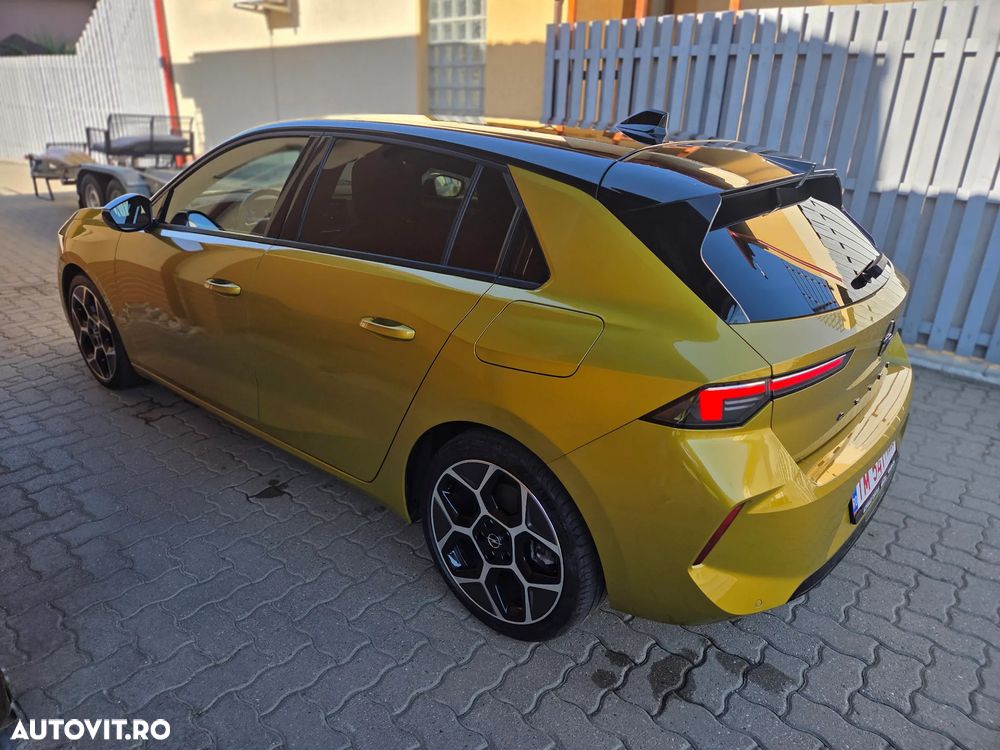 Opel Astra 1.6L Turbo PHEV AT8 GS Line - 3