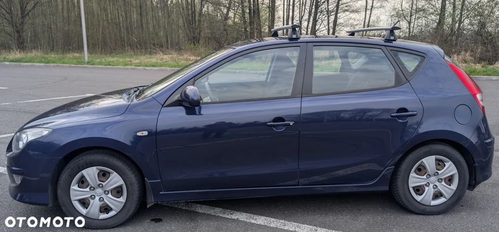 Hyundai i30 1.6 Comfort EU5 - 3