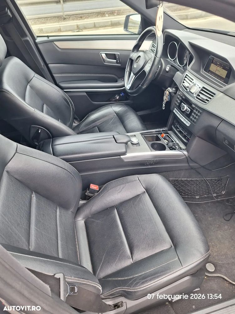 Mercedes-Benz E - 9