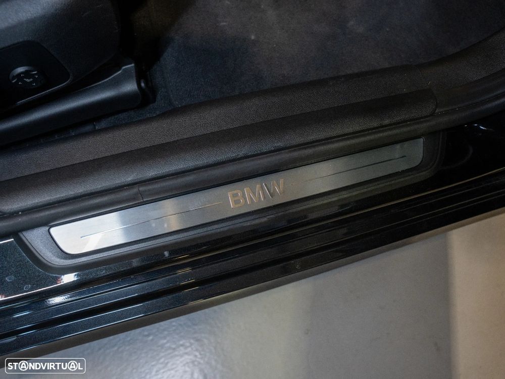 BMW 320 d Auto - 17