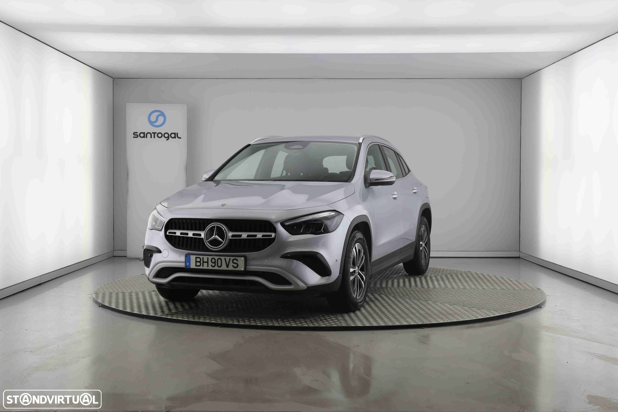 Mercedes-Benz GLA 180 d - 12