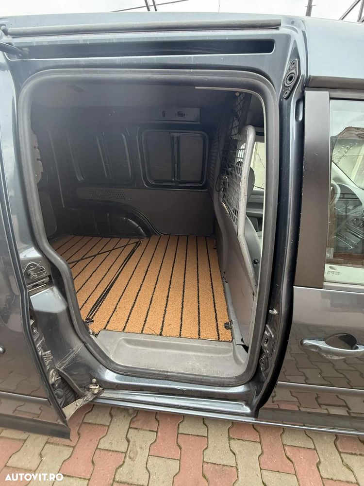 Volkswagen Caddy - 12