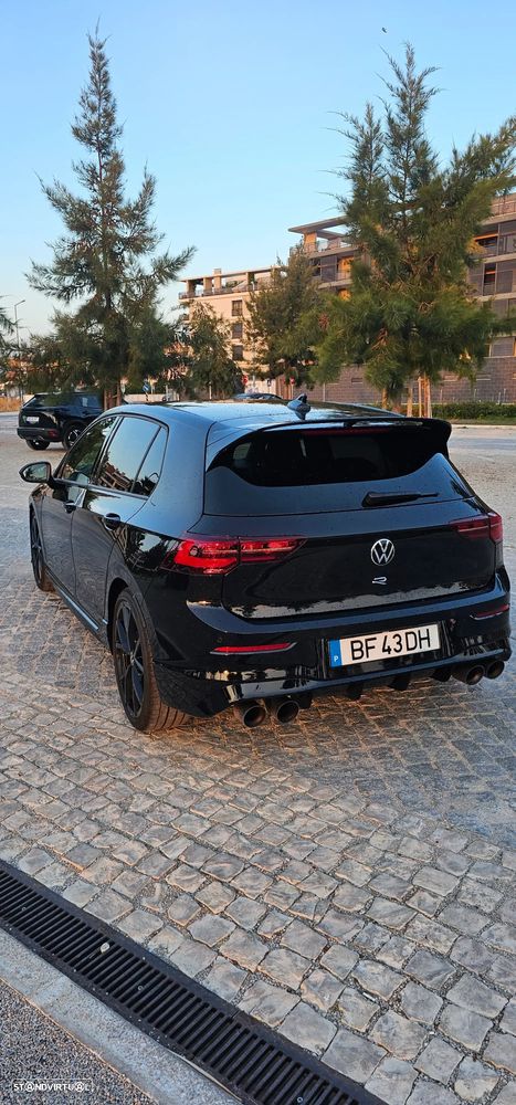 VW Golf 2.0 TSI OPF 4Motion DSG R Black Edition - 8