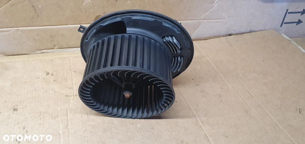 Wentylator silnik dmuchawy nagrzewnicy BMW X1 E84 Lift 6933664 - 4