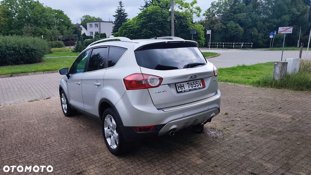Ford Kuga 2.0 TDCi 4x4 Titanium - 19