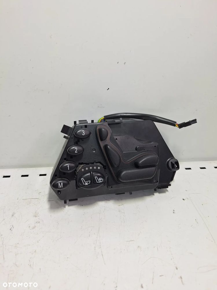 panel regulacji  fotela lewy MERCEDES W220 EUROPA  2208213358   (41/2)