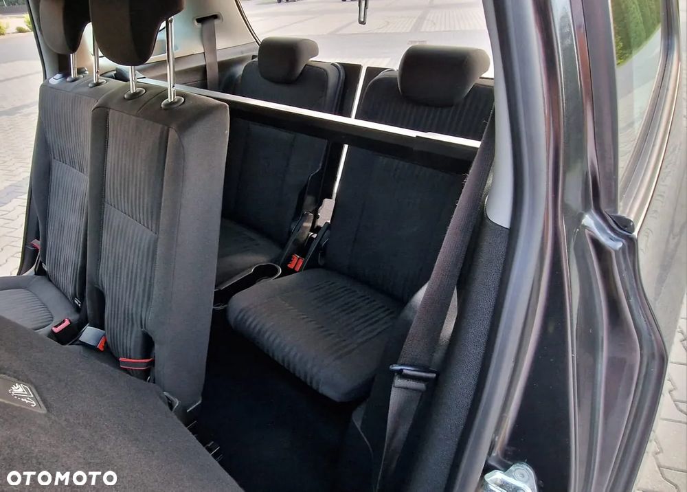 Opel Zafira - 20