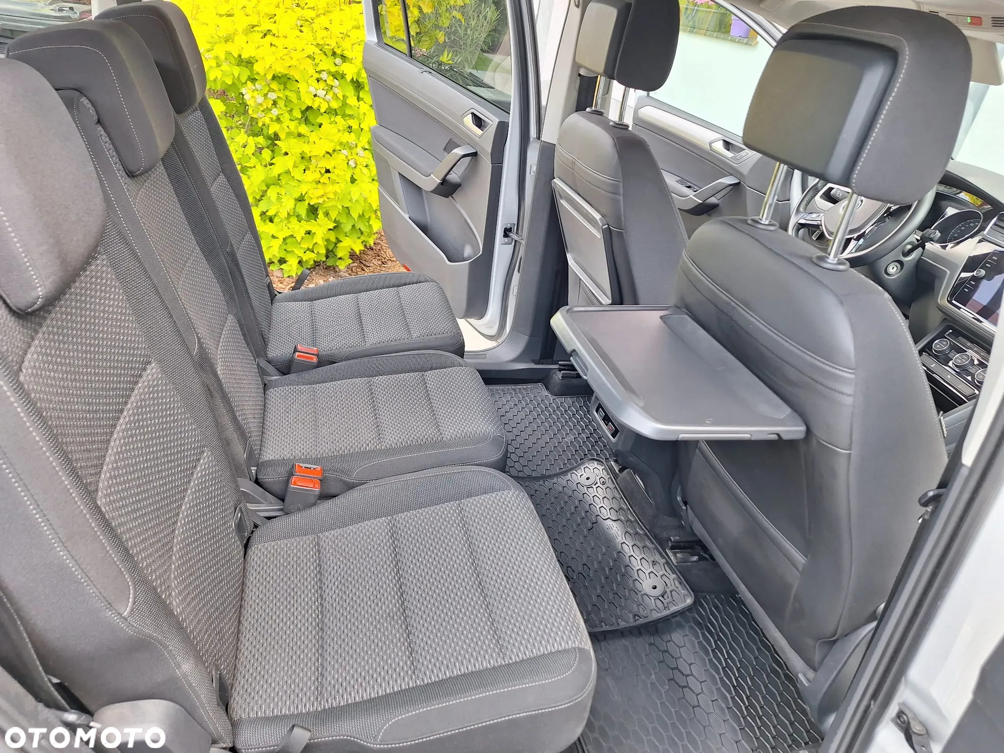 Volkswagen Touran 1.5 TSI EVO Comfortline - 6