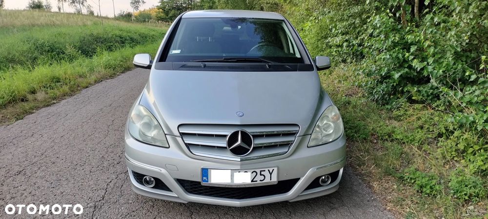 Mercedes-Benz Klasa B 200 CDI - 14