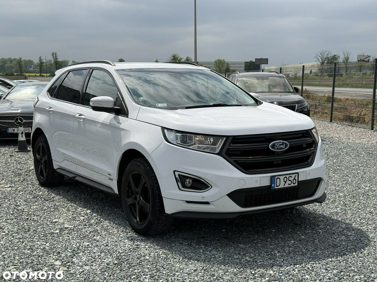 Ford Edge 2.0 TDCi Bi-Turbo 4x4 ST-LINE - 3