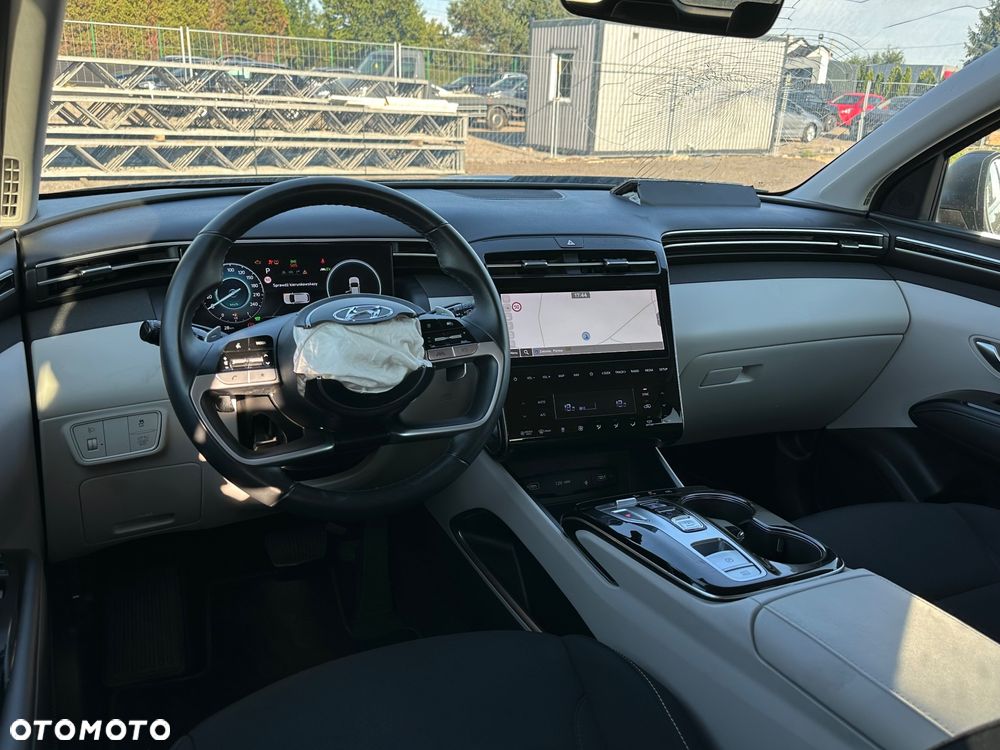 Hyundai Tucson - 24