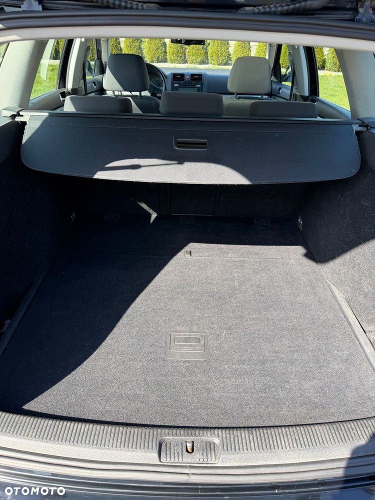 Volkswagen Golf 1.9 TDI Comfortline - 23